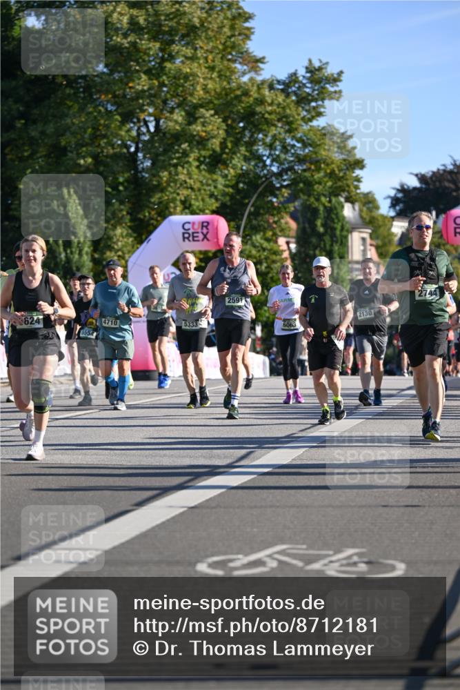 07.09.2025 - BARMER Alsterlauf Dr. Thomas Lammeyer http://msf.ph/oto/8712181 07.09.2025 09:41:23 Laufen 624, 5554, 4710, 5333, 2591, 2744, 2130, 6063 meine-sportfotos.de