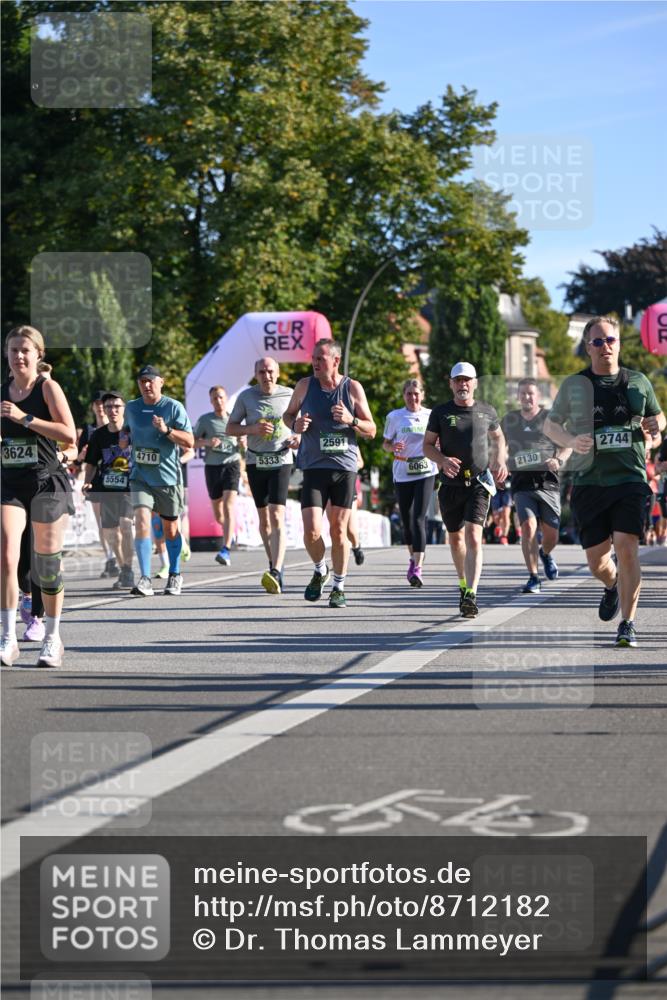 07.09.2025 - BARMER Alsterlauf Dr. Thomas Lammeyer http://msf.ph/oto/8712182 07.09.2025 09:41:23 Laufen 3624, 5554, 2591, 4710, 5333, 6063, 2130, 2744 meine-sportfotos.de