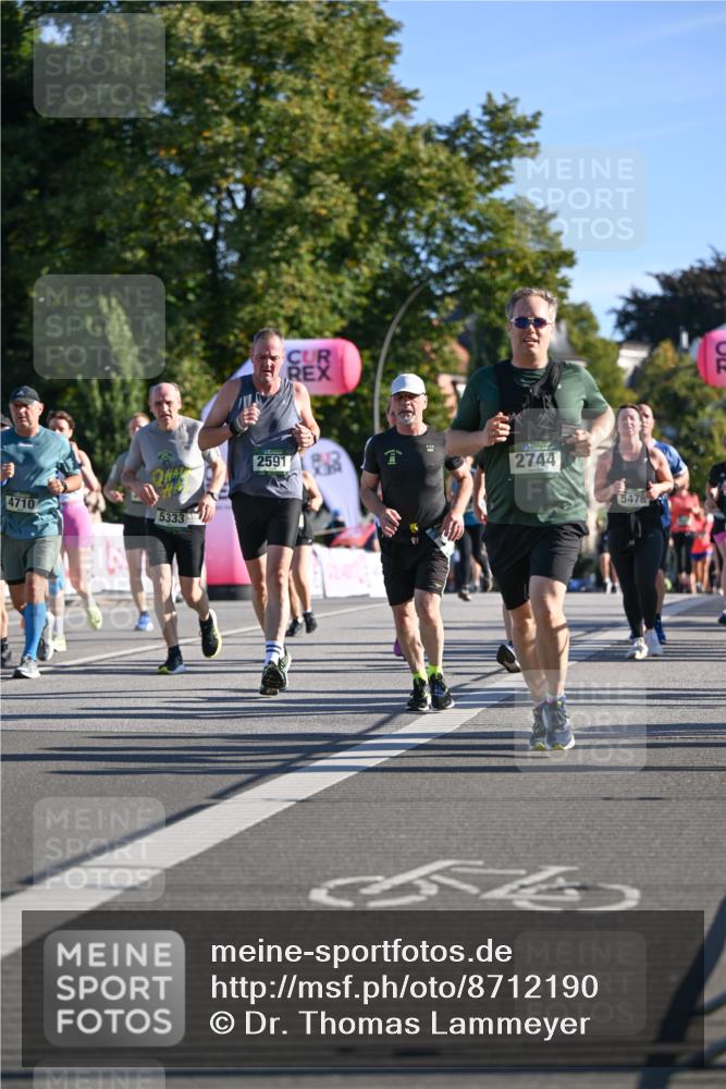 07.09.2025 - BARMER Alsterlauf Dr. Thomas Lammeyer http://msf.ph/oto/8712190 07.09.2025 09:41:24 Laufen 4710, 5333, 3, 2591, 2744, 5478 meine-sportfotos.de