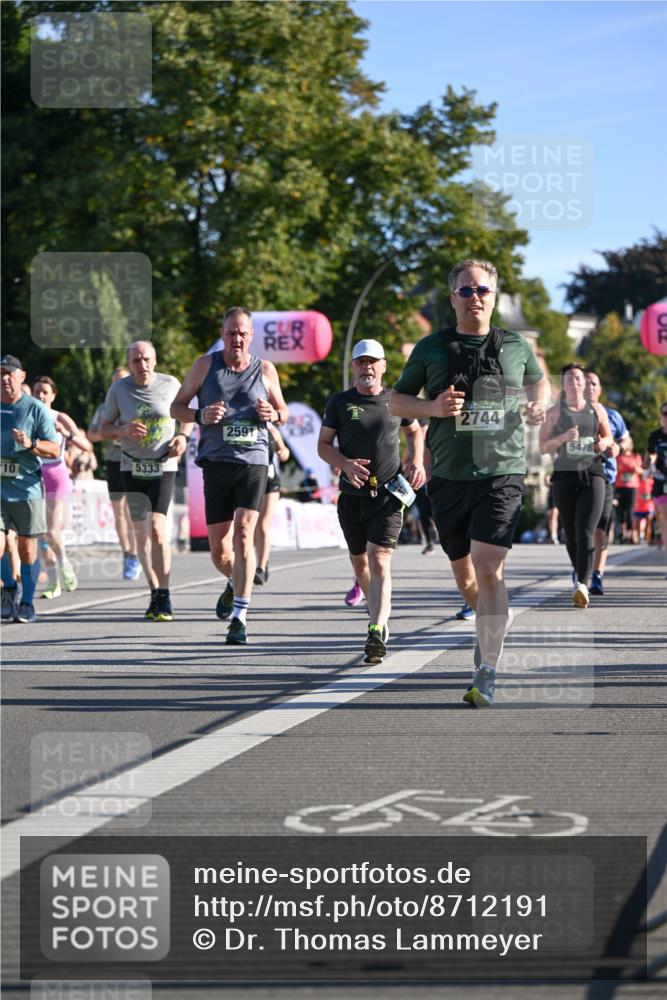 07.09.2025 - BARMER Alsterlauf Dr. Thomas Lammeyer http://msf.ph/oto/8712191 07.09.2025 09:41:24 Laufen 10, 5333, 2591, 2744, 5478 meine-sportfotos.de
