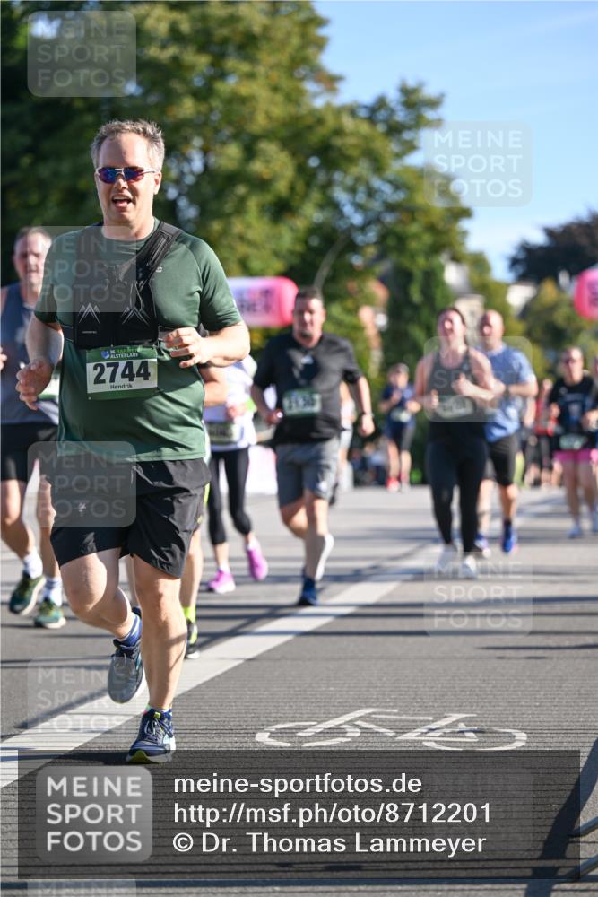 07.09.2025 - BARMER Alsterlauf Dr. Thomas Lammeyer http://msf.ph/oto/8712201 07.09.2025 09:41:26 Laufen 136, 2744, 2136 meine-sportfotos.de