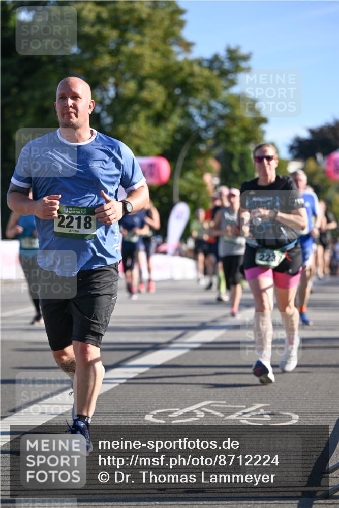 07.09.2025 - BARMER Alsterlauf Dr. Thomas Lammeyer http://msf.ph/oto/8712224 07.09.2025 09:41:30 Laufen 636, 2218 meine-sportfotos.de