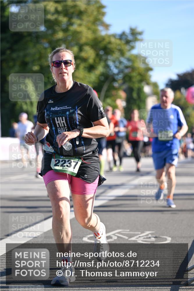 07.09.2025 - BARMER Alsterlauf Dr. Thomas Lammeyer http://msf.ph/oto/8712234 07.09.2025 09:41:32 Laufen 2237, 270 meine-sportfotos.de