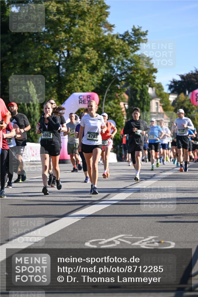 07.09.2025 - BARMER Alsterlauf Dr. Thomas Lammeyer http://msf.ph/oto/8712285 07.09.2025 09:41:42 Laufen 4862, 4783, 435, 634, 3399 meine-sportfotos.de