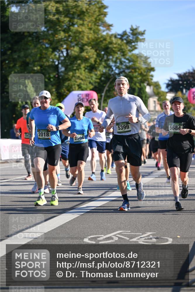 07.09.2025 - BARMER Alsterlauf Dr. Thomas Lammeyer http://msf.ph/oto/8712321 07.09.2025 09:41:48 Laufen 34, 2018, 5399, 2504, 5684 meine-sportfotos.de