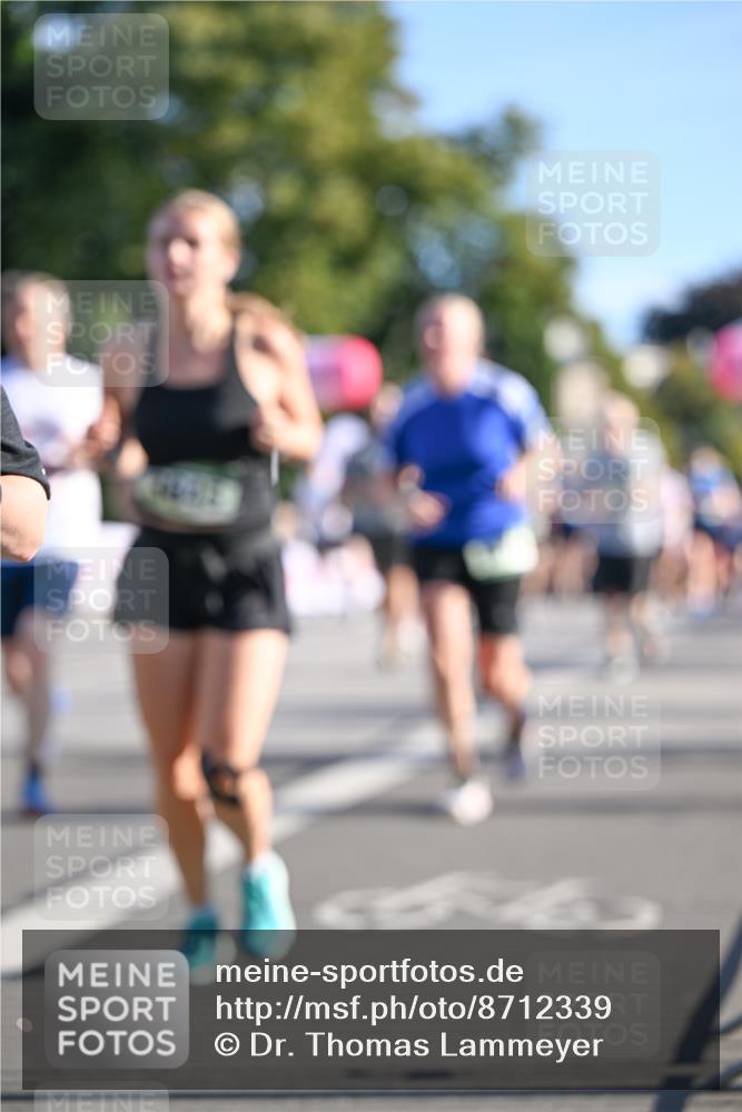 07.09.2025 - BARMER Alsterlauf Dr. Thomas Lammeyer http://msf.ph/oto/8712339 07.09.2025 09:41:50 Laufen  meine-sportfotos.de