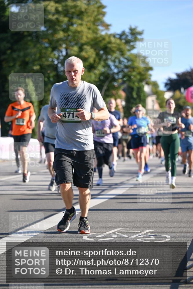 07.09.2025 - BARMER Alsterlauf Dr. Thomas Lammeyer http://msf.ph/oto/8712370 07.09.2025 09:41:55 Laufen 136, 4714 meine-sportfotos.de