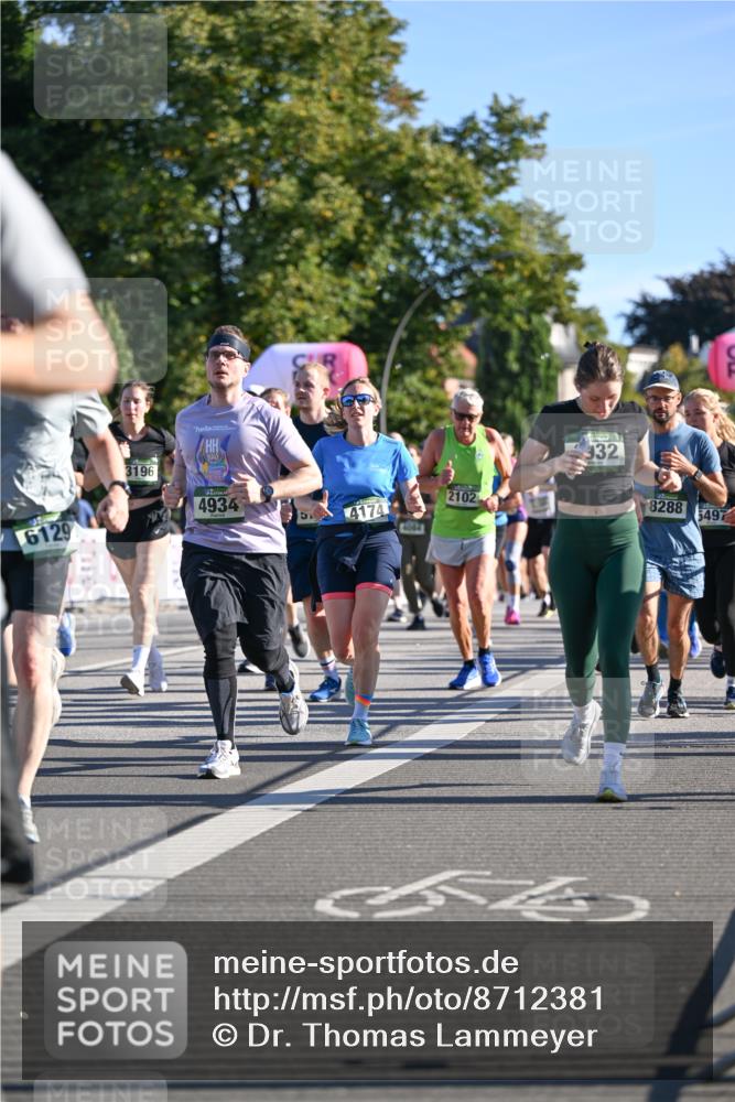07.09.2025 - BARMER Alsterlauf Dr. Thomas Lammeyer http://msf.ph/oto/8712381 07.09.2025 09:41:57 Laufen 6129, 3196, 4934, 2102, 4174, 932, 8288, 5497 meine-sportfotos.de