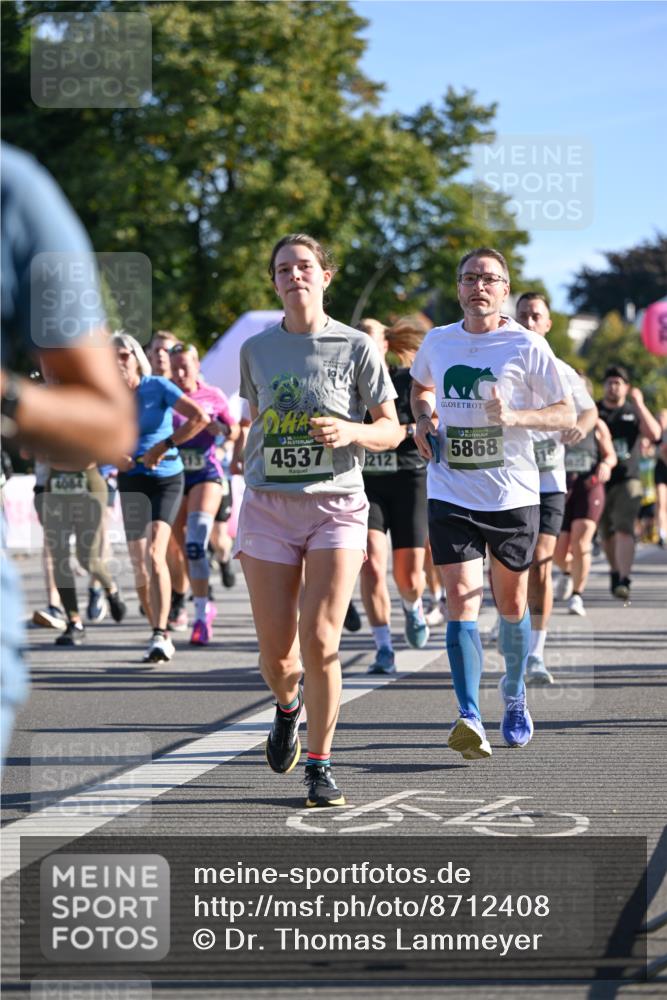 07.09.2025 - BARMER Alsterlauf Dr. Thomas Lammeyer http://msf.ph/oto/8712408 07.09.2025 09:42:01 Laufen 4537, 10, 212, 5868 meine-sportfotos.de