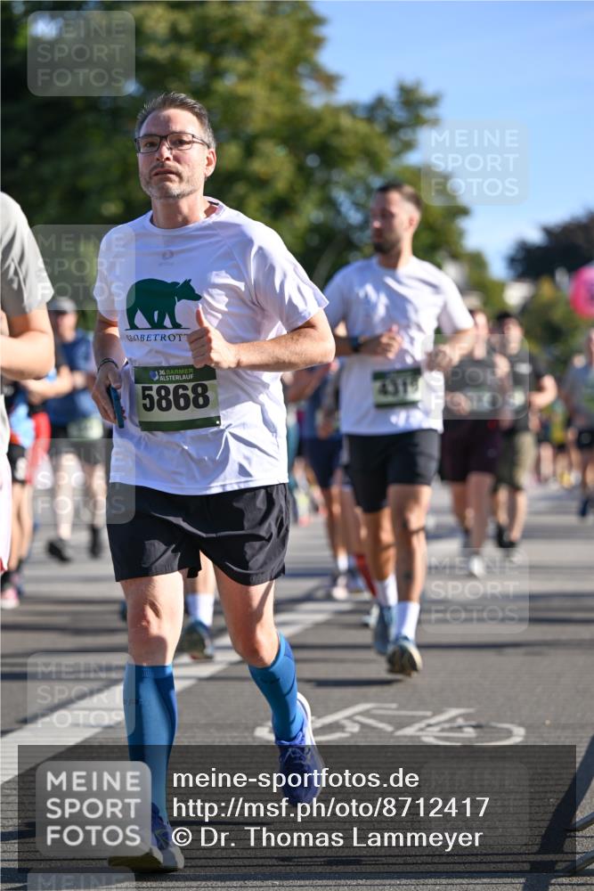 07.09.2025 - BARMER Alsterlauf Dr. Thomas Lammeyer http://msf.ph/oto/8712417 07.09.2025 09:42:02 Laufen 36, 5868, 4319 meine-sportfotos.de