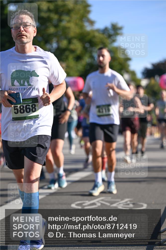 07.09.2025 - BARMER Alsterlauf Dr. Thomas Lammeyer http://msf.ph/oto/8712419 07.09.2025 09:42:02 Laufen 5868, 64 meine-sportfotos.de