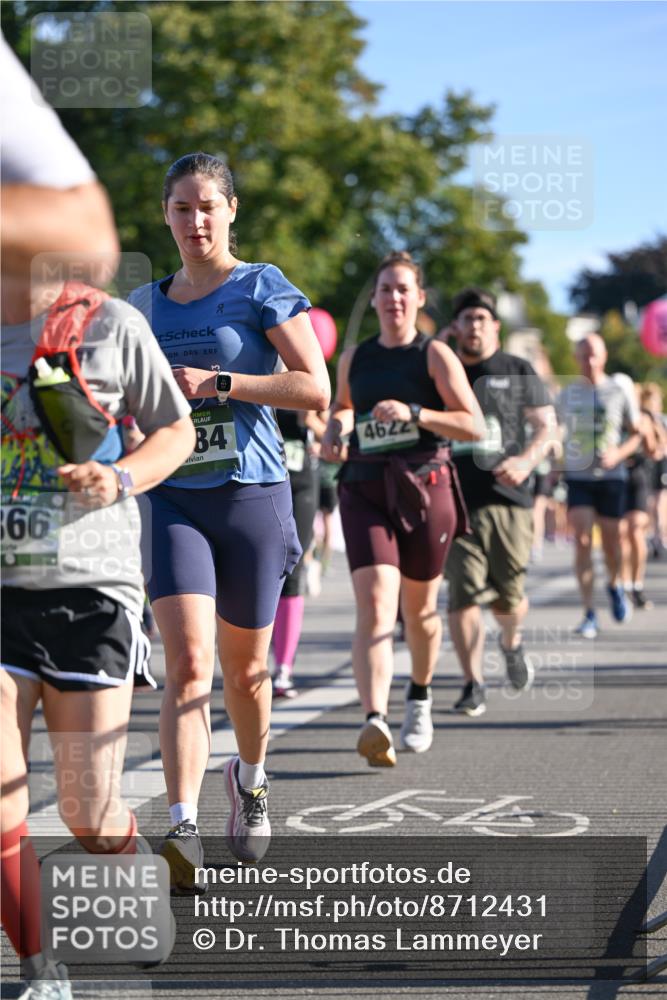 07.09.2025 - BARMER Alsterlauf Dr. Thomas Lammeyer http://msf.ph/oto/8712431 07.09.2025 09:42:05 Laufen 66, 19, 84, 4622 meine-sportfotos.de