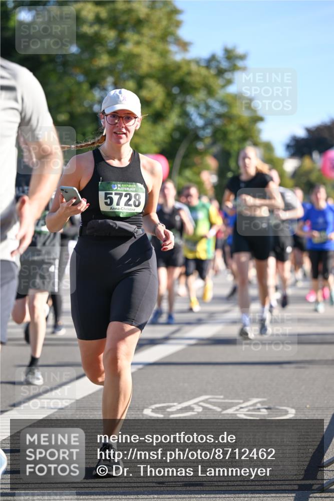 07.09.2025 - BARMER Alsterlauf Dr. Thomas Lammeyer http://msf.ph/oto/8712462 07.09.2025 09:42:10 Laufen 36, 5728 meine-sportfotos.de