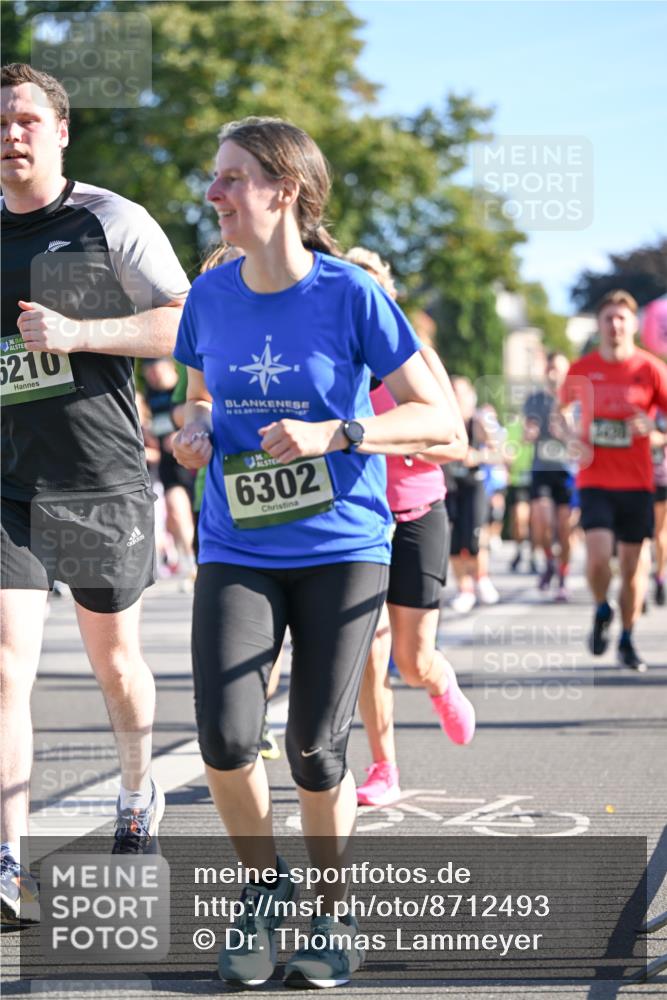 07.09.2025 - BARMER Alsterlauf Dr. Thomas Lammeyer http://msf.ph/oto/8712493 07.09.2025 09:42:15 Laufen 5210, 6302 meine-sportfotos.de