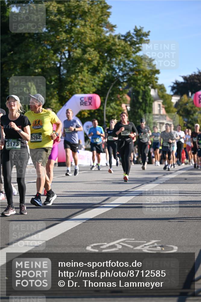 07.09.2025 - BARMER Alsterlauf Dr. Thomas Lammeyer http://msf.ph/oto/8712585 07.09.2025 09:42:29 Laufen 5262, 3173, 4667 meine-sportfotos.de