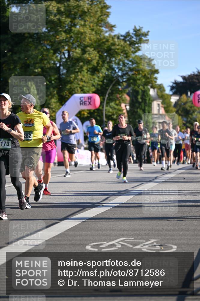 07.09.2025 - BARMER Alsterlauf Dr. Thomas Lammeyer http://msf.ph/oto/8712586 07.09.2025 09:42:29 Laufen 262, 173 meine-sportfotos.de