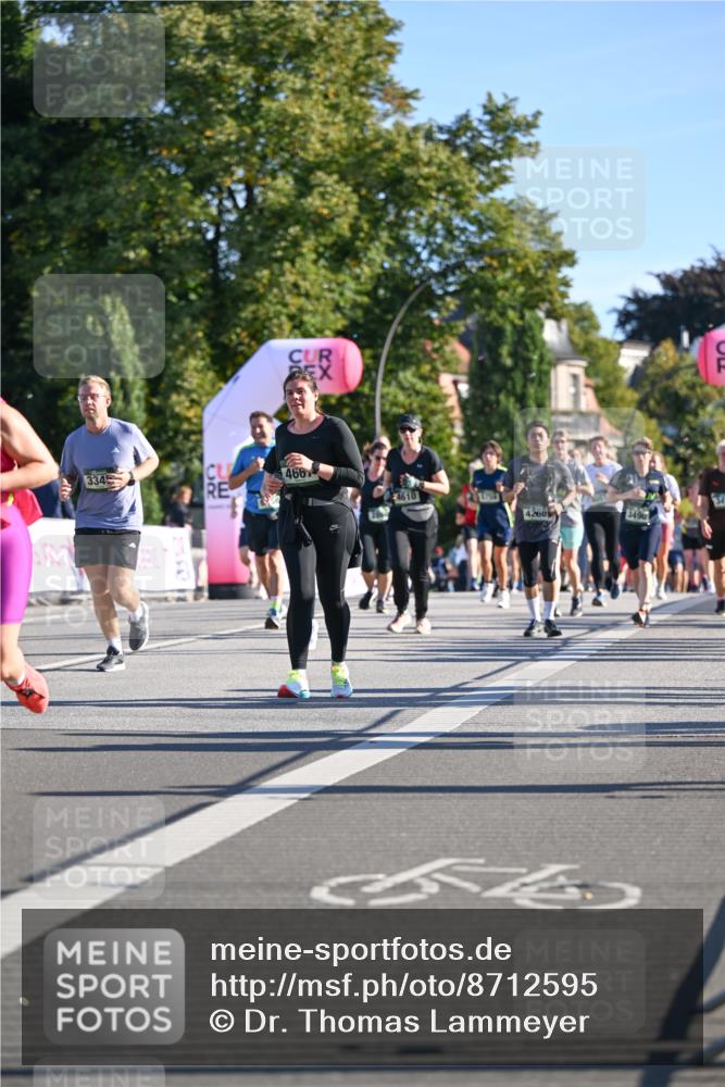 07.09.2025 - BARMER Alsterlauf Dr. Thomas Lammeyer http://msf.ph/oto/8712595 07.09.2025 09:42:31 Laufen 3345, 466, 4610, 150, 4260 meine-sportfotos.de