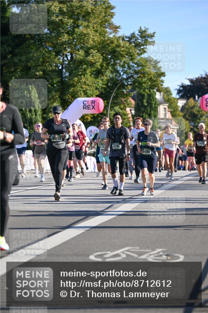 07.09.2025 - BARMER Alsterlauf Dr. Thomas Lammeyer http://msf.ph/oto/8712612 07.09.2025 09:42:34 Laufen 3872, 610, 342, 3455, 1893, 25, 4260, 3490, 54 meine-sportfotos.de