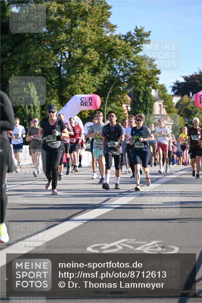 07.09.2025 - BARMER Alsterlauf Dr. Thomas Lammeyer http://msf.ph/oto/8712613 07.09.2025 09:42:34 Laufen 372, 3878, 342, 4610, 4893, 2523, 4260, 3490, 3455, 54 meine-sportfotos.de