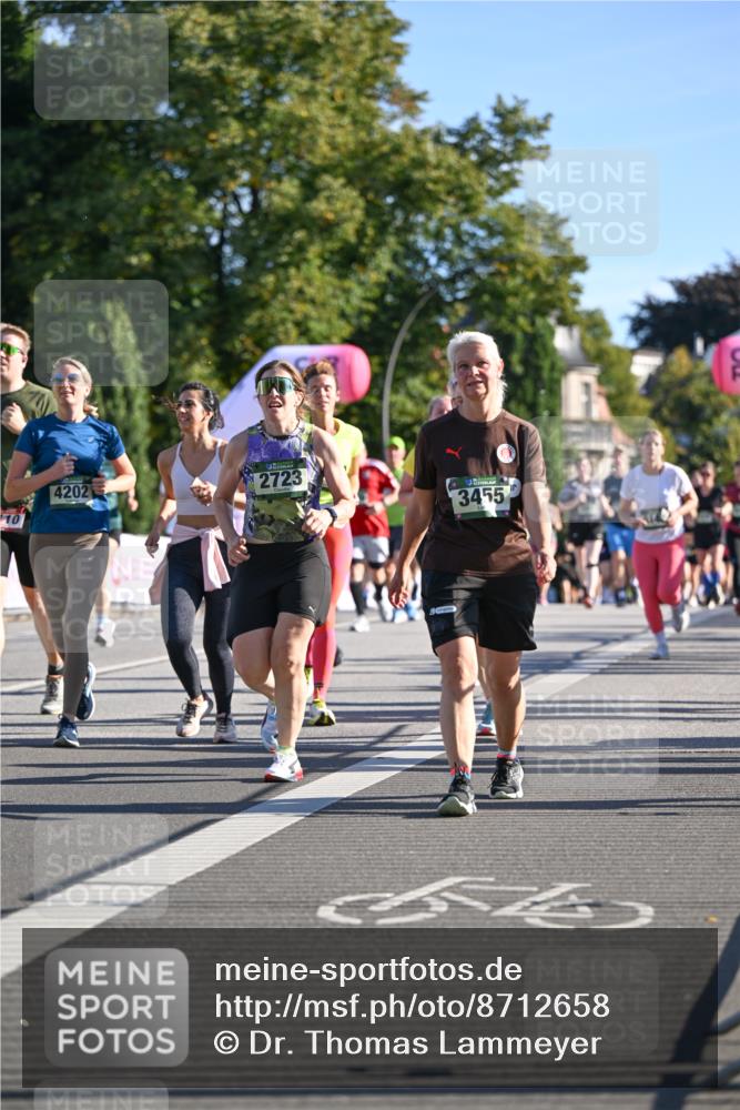 07.09.2025 - BARMER Alsterlauf Dr. Thomas Lammeyer http://msf.ph/oto/8712658 07.09.2025 09:42:42 Laufen 10, 4202, 2723, 3455 meine-sportfotos.de