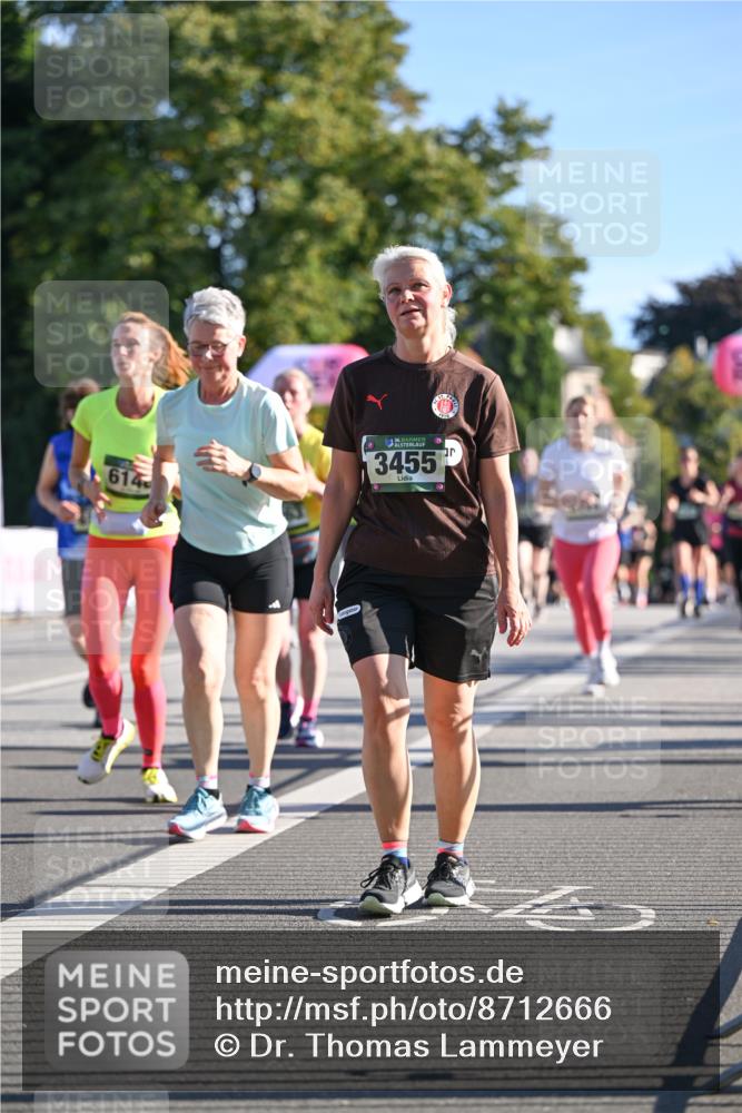 07.09.2025 - BARMER Alsterlauf Dr. Thomas Lammeyer http://msf.ph/oto/8712666 07.09.2025 09:42:44 Laufen 614, 6, 3455 meine-sportfotos.de