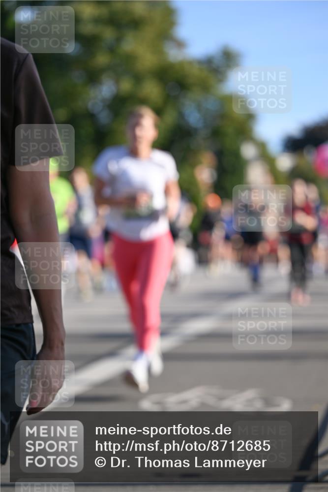 07.09.2025 - BARMER Alsterlauf Dr. Thomas Lammeyer http://msf.ph/oto/8712685 07.09.2025 09:42:47 Laufen  meine-sportfotos.de