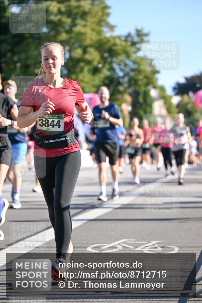 07.09.2025 - BARMER Alsterlauf Dr. Thomas Lammeyer http://msf.ph/oto/8712715 07.09.2025 09:42:52 Laufen 36, 3844 meine-sportfotos.de