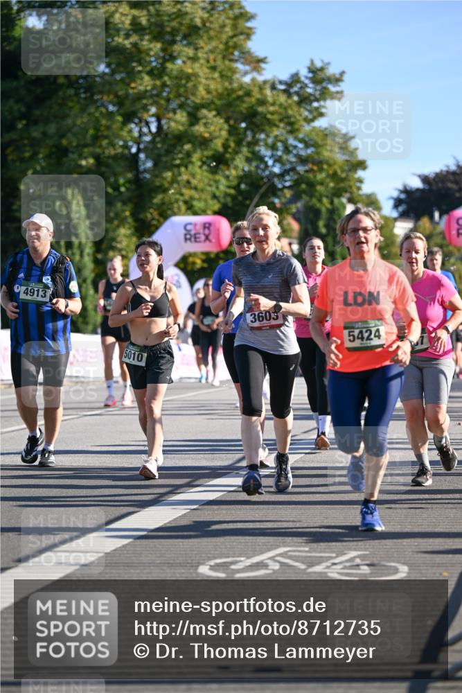 07.09.2025 - BARMER Alsterlauf Dr. Thomas Lammeyer http://msf.ph/oto/8712735 07.09.2025 09:42:55 Laufen 4913, 5010, 3603, 5424, 64 meine-sportfotos.de