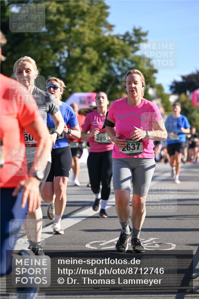 07.09.2025 - BARMER Alsterlauf Dr. Thomas Lammeyer http://msf.ph/oto/8712746 07.09.2025 09:42:57 Laufen 60, 2893, 36, 2637 meine-sportfotos.de