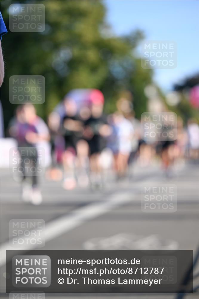 07.09.2025 - BARMER Alsterlauf Dr. Thomas Lammeyer http://msf.ph/oto/8712787 07.09.2025 09:43:03 Laufen  meine-sportfotos.de
