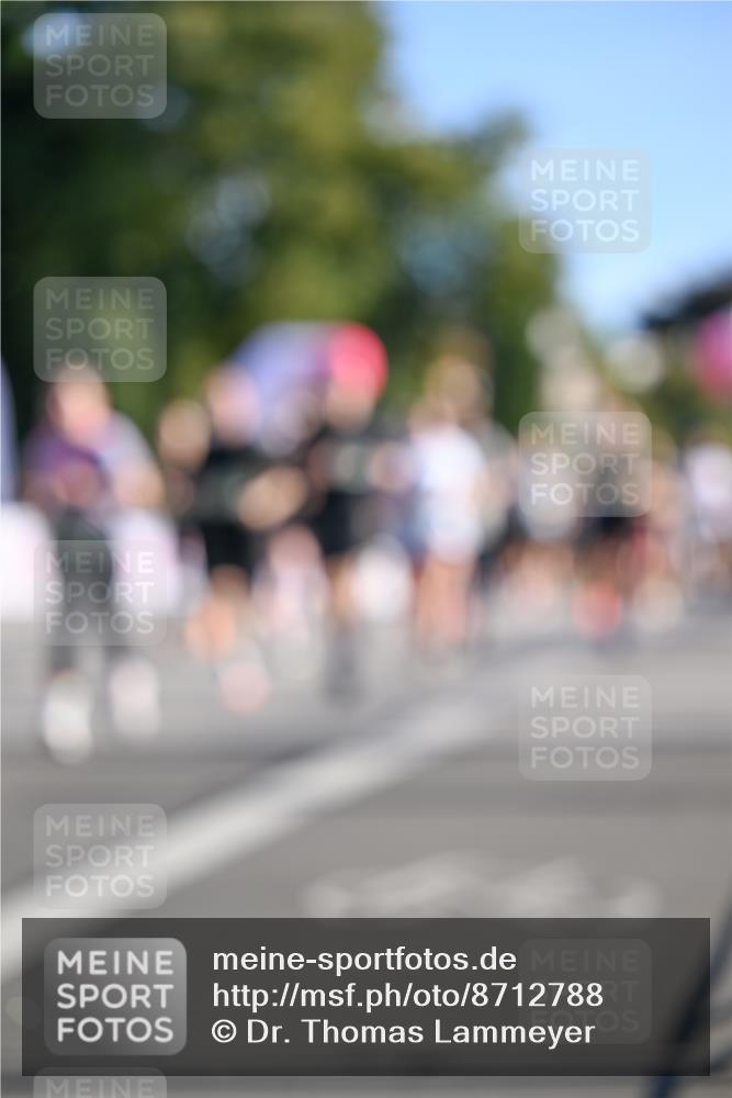 07.09.2025 - BARMER Alsterlauf Dr. Thomas Lammeyer http://msf.ph/oto/8712788 07.09.2025 09:43:03 Laufen  meine-sportfotos.de