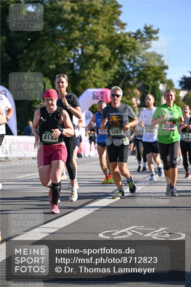 07.09.2025 - BARMER Alsterlauf Dr. Thomas Lammeyer http://msf.ph/oto/8712823 07.09.2025 09:43:12 Laufen 2828, 5761, 5287, 300, 8130 meine-sportfotos.de