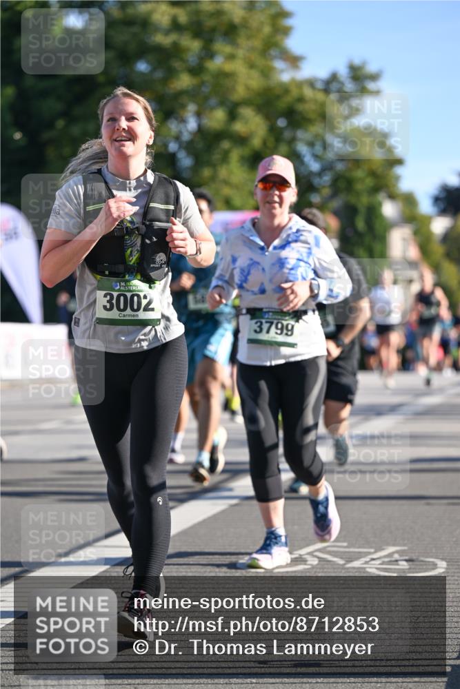 07.09.2025 - BARMER Alsterlauf Dr. Thomas Lammeyer http://msf.ph/oto/8712853 07.09.2025 09:43:17 Laufen 6136, 3002, 3799 meine-sportfotos.de