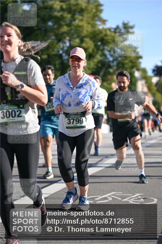 07.09.2025 - BARMER Alsterlauf Dr. Thomas Lammeyer http://msf.ph/oto/8712855 07.09.2025 09:43:17 Laufen 3002, 585, 136, 3799 meine-sportfotos.de