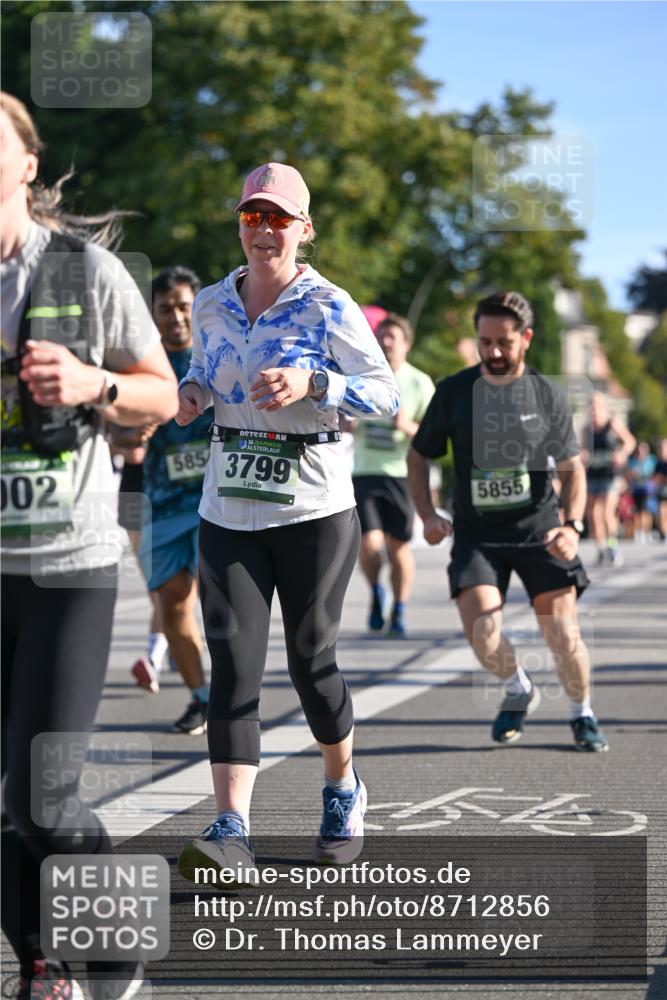 07.09.2025 - BARMER Alsterlauf Dr. Thomas Lammeyer http://msf.ph/oto/8712856 07.09.2025 09:43:17 Laufen 002, 36, 585, 3799, 5855 meine-sportfotos.de