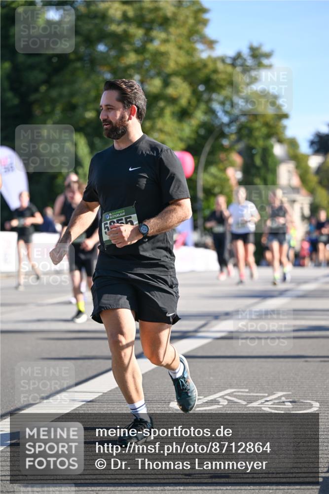 07.09.2025 - BARMER Alsterlauf Dr. Thomas Lammeyer http://msf.ph/oto/8712864 07.09.2025 09:43:19 Laufen 136, 5955 meine-sportfotos.de