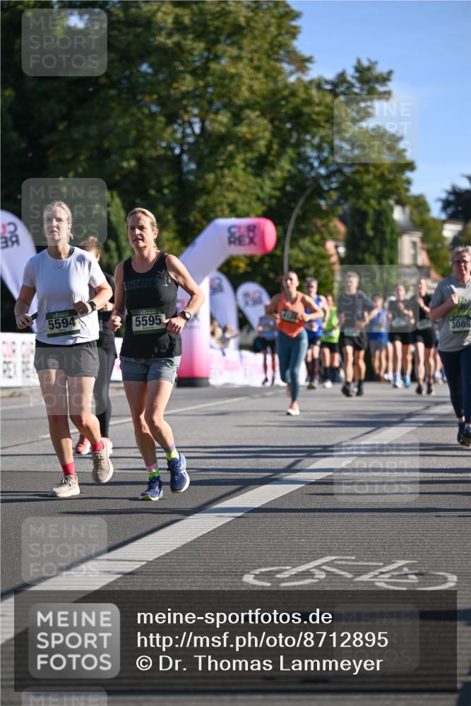 07.09.2025 - BARMER Alsterlauf Dr. Thomas Lammeyer http://msf.ph/oto/8712895 07.09.2025 09:43:24 Laufen 5594, 5595, 3089 meine-sportfotos.de