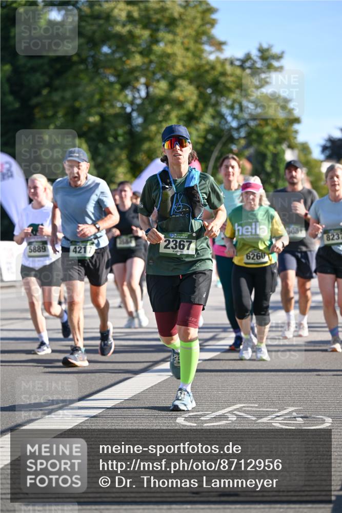 07.09.2025 - BARMER Alsterlauf Dr. Thomas Lammeyer http://msf.ph/oto/8712956 07.09.2025 09:43:34 Laufen 5889, 4217, 187, 6, 2367, 6260, 8237 meine-sportfotos.de