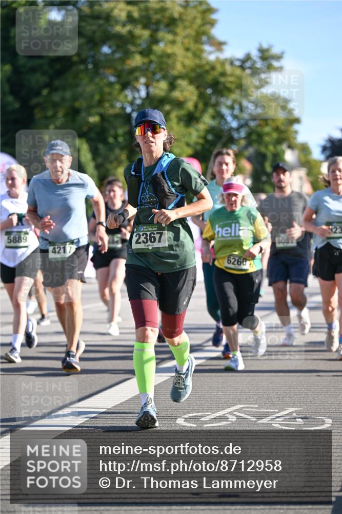 07.09.2025 - BARMER Alsterlauf Dr. Thomas Lammeyer http://msf.ph/oto/8712958 07.09.2025 09:43:34 Laufen 5889, 4217, 2367, 6260, 323 meine-sportfotos.de