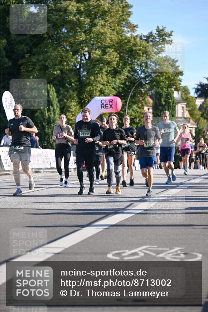 07.09.2025 - BARMER Alsterlauf Dr. Thomas Lammeyer http://msf.ph/oto/8713002 07.09.2025 09:43:42 Laufen 5131, 303, 5896, 589, 1160, 3201, 536 meine-sportfotos.de