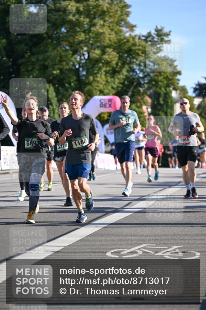 07.09.2025 - BARMER Alsterlauf Dr. Thomas Lammeyer http://msf.ph/oto/8713017 07.09.2025 09:43:45 Laufen 5893, 3274, 1160, 201, 2966 meine-sportfotos.de
