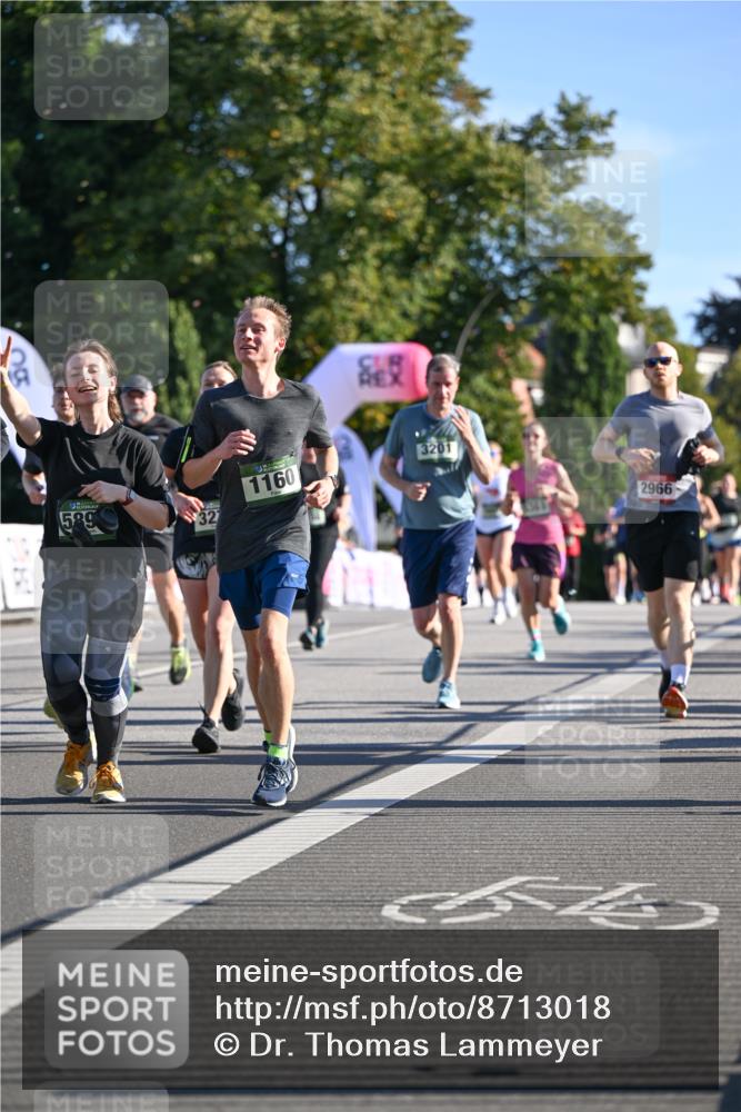 07.09.2025 - BARMER Alsterlauf Dr. Thomas Lammeyer http://msf.ph/oto/8713018 07.09.2025 09:43:45 Laufen 210, 589, 32, 1160, 3201, 2966 meine-sportfotos.de