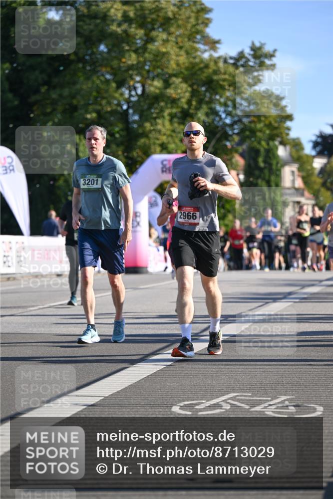 07.09.2025 - BARMER Alsterlauf Dr. Thomas Lammeyer http://msf.ph/oto/8713029 07.09.2025 09:43:47 Laufen 5, 3201, 2966 meine-sportfotos.de