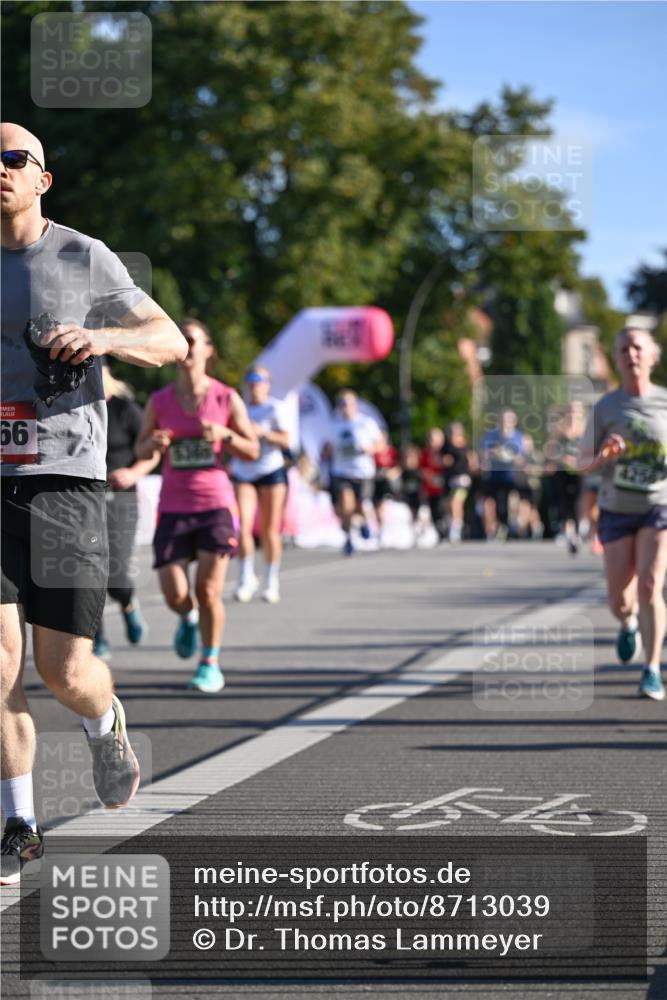 07.09.2025 - BARMER Alsterlauf Dr. Thomas Lammeyer http://msf.ph/oto/8713039 07.09.2025 09:43:48 Laufen 66 meine-sportfotos.de