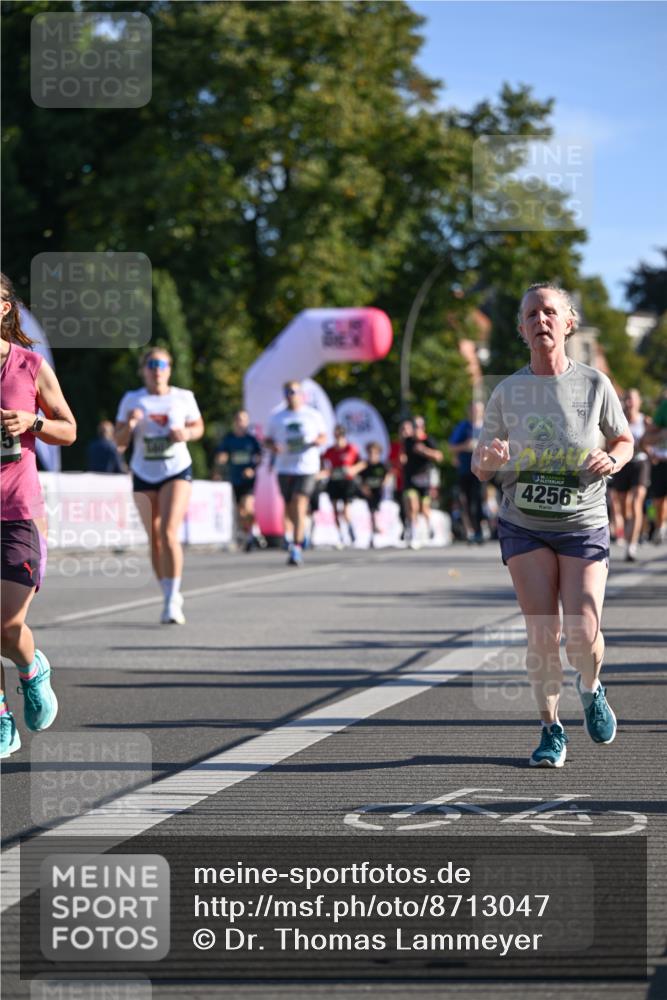 07.09.2025 - BARMER Alsterlauf Dr. Thomas Lammeyer http://msf.ph/oto/8713047 07.09.2025 09:43:49 Laufen 4256, 19 meine-sportfotos.de