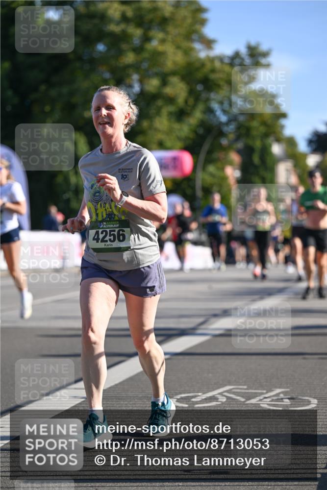 07.09.2025 - BARMER Alsterlauf Dr. Thomas Lammeyer http://msf.ph/oto/8713053 07.09.2025 09:43:50 Laufen 36, 36, 4256 meine-sportfotos.de