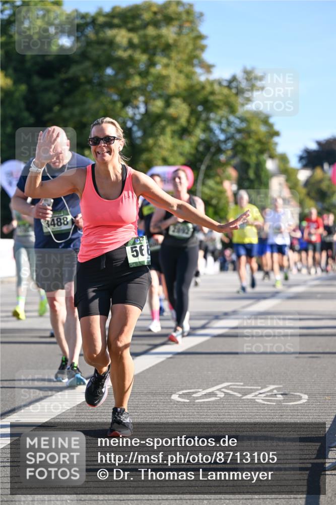 07.09.2025 - BARMER Alsterlauf Dr. Thomas Lammeyer http://msf.ph/oto/8713105 07.09.2025 09:44:04 Laufen 3488, 56, 2892 meine-sportfotos.de