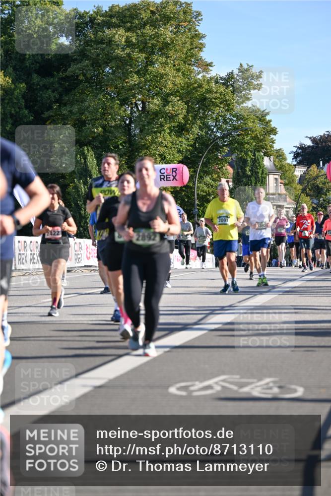 07.09.2025 - BARMER Alsterlauf Dr. Thomas Lammeyer http://msf.ph/oto/8713110 07.09.2025 09:44:05 Laufen 2422, 2892, 3473, 3439, 2091, 2360, 4449 meine-sportfotos.de