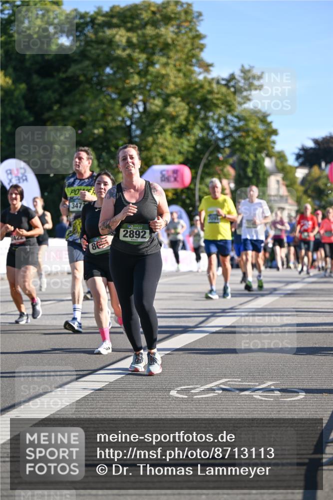 07.09.2025 - BARMER Alsterlauf Dr. Thomas Lammeyer http://msf.ph/oto/8713113 07.09.2025 09:44:05 Laufen 347, 80, 2892 meine-sportfotos.de