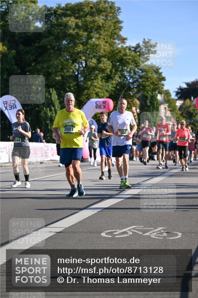 07.09.2025 - BARMER Alsterlauf Dr. Thomas Lammeyer http://msf.ph/oto/8713128 07.09.2025 09:44:07 Laufen 8044, 2091, 360 meine-sportfotos.de
